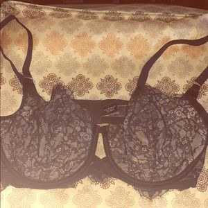 Victoria’s Secret Very Sexy bra